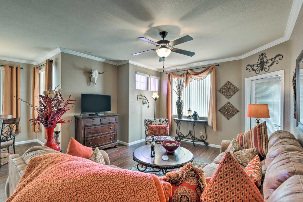 Gated Gilbert Condo Patio And Resort Amenities Mesa Bagian luar foto